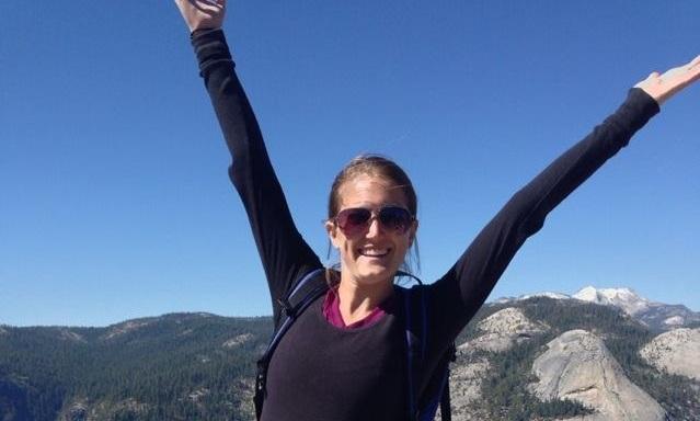 Lauren-Bombardier-Yoga-Yosemite